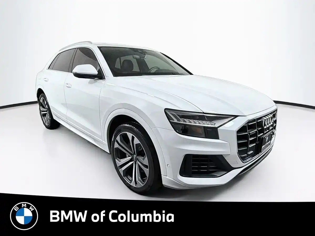2019 Audi Q8 3.0T Premium Plus quattro Tiptonic's photo