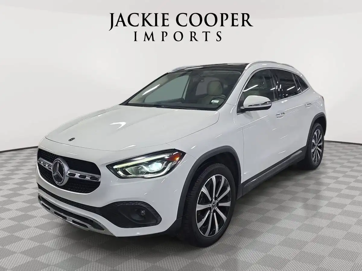 2021 Mercedes-Benz GLA GLA250's photo