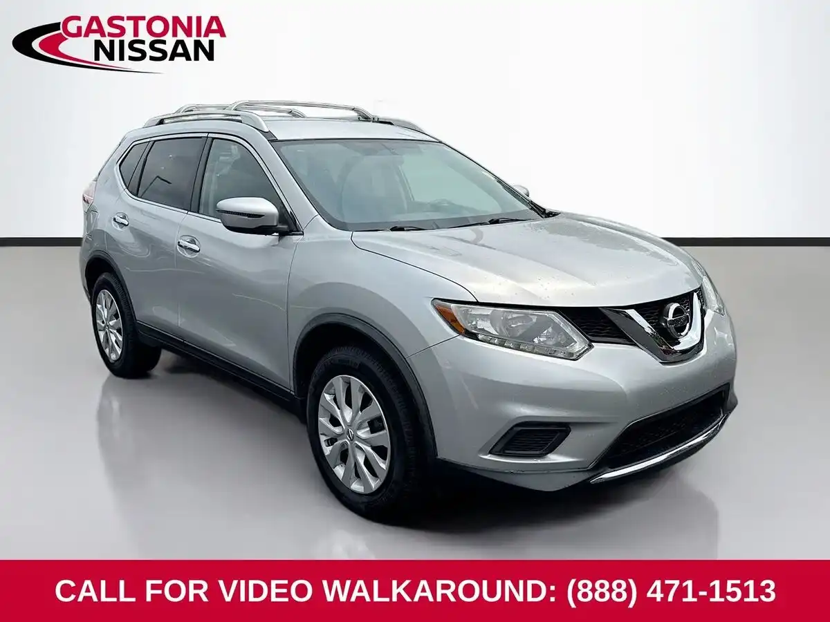 2016 Nissan Rogue S FWD's photo