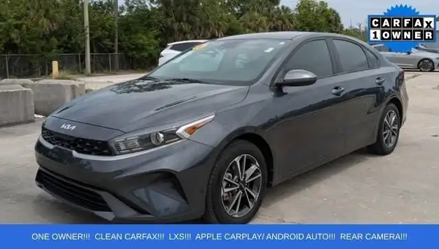 2023 Kia Forte LXS AT's photo