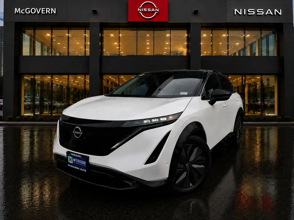 2025 Nissan Ariya Platinum+ AWD's photo
