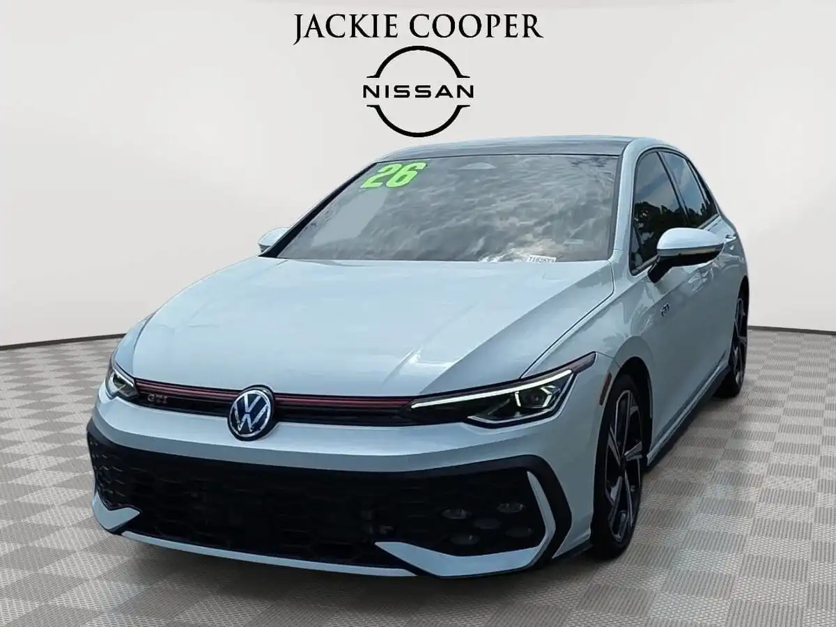 2026 Volkswagen Golf GTI 2.0T SE 4-door DSG's photo