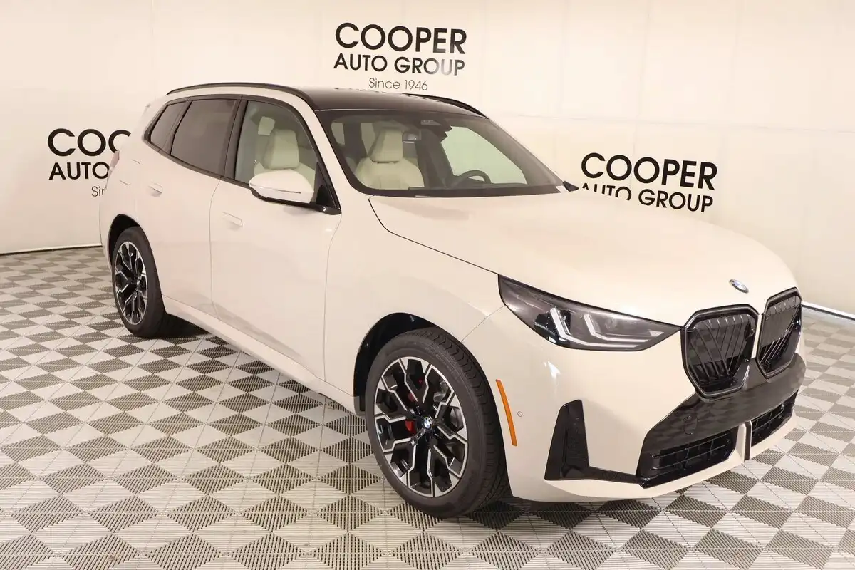 2026 BMW X3 30 xDrive's photo