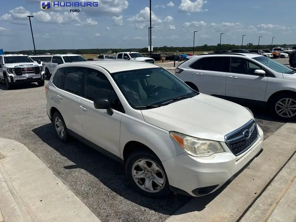 2015 Subaru Forester 2.5i PZEV's photo