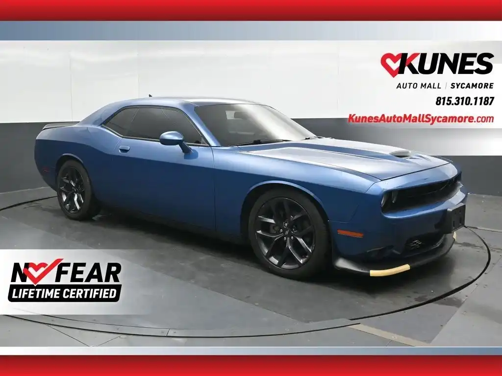 2021 Dodge Challenger GT Auto's photo