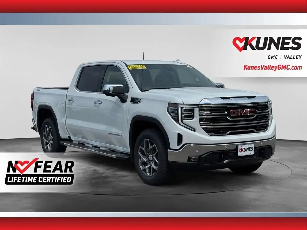 2026 GMC Acadia Elevation FWD's photo