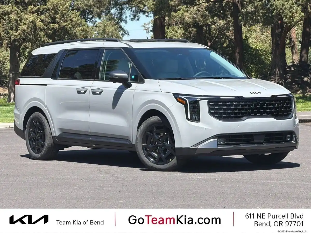2026 Kia Sedona SX Prestige's photo