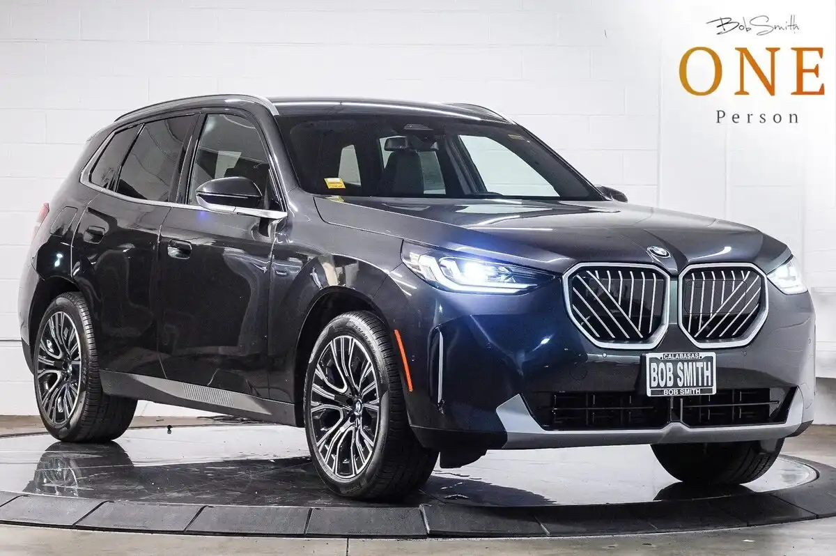 2026 BMW X3 30 XDRIVE's photo