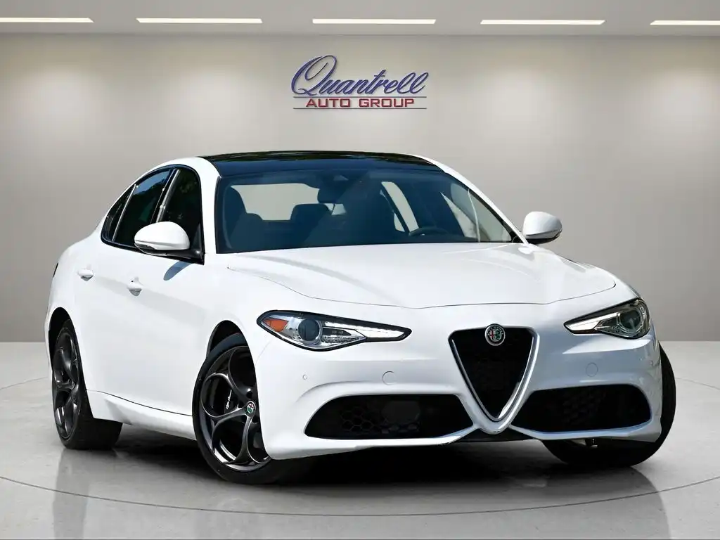 2018 Alfa Romeo Giulia 2.0 Ti Sport Auto AWD's photo