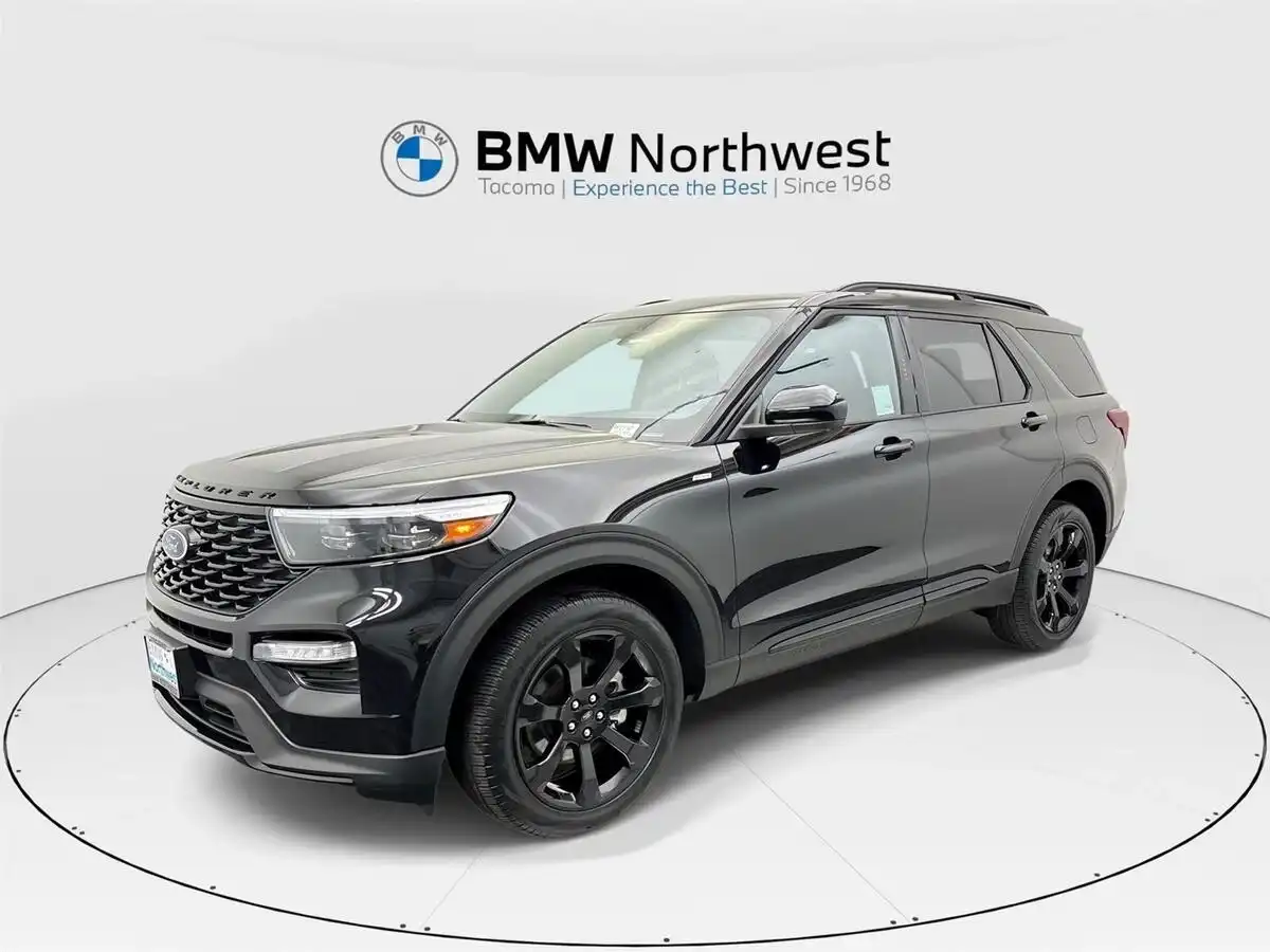 2023 Ford Explorer ST-LINE 4WD's photo