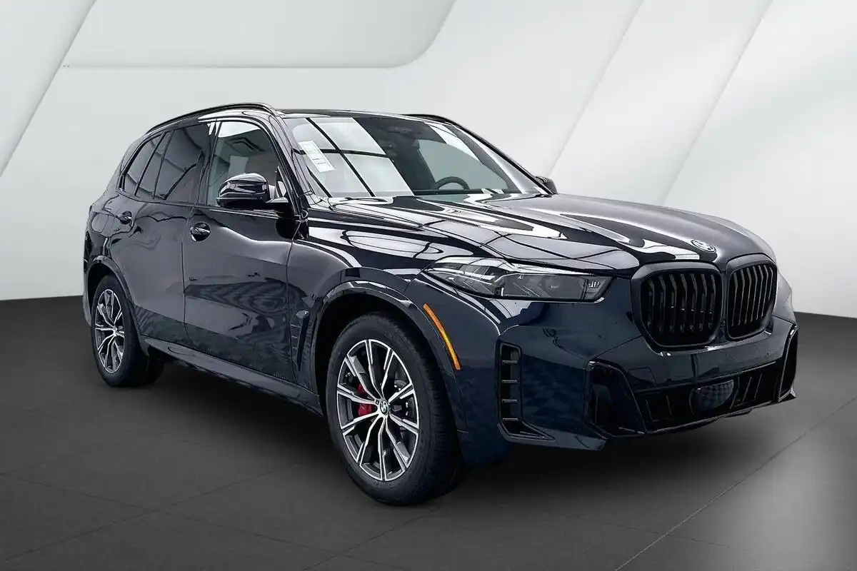 2026 BMW X5 xDrive50e's photo