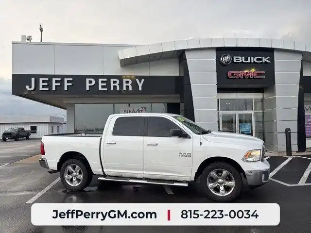 2015 RAM 1500 Big Horn/Lone Star 4x4 Crew Cab's photo