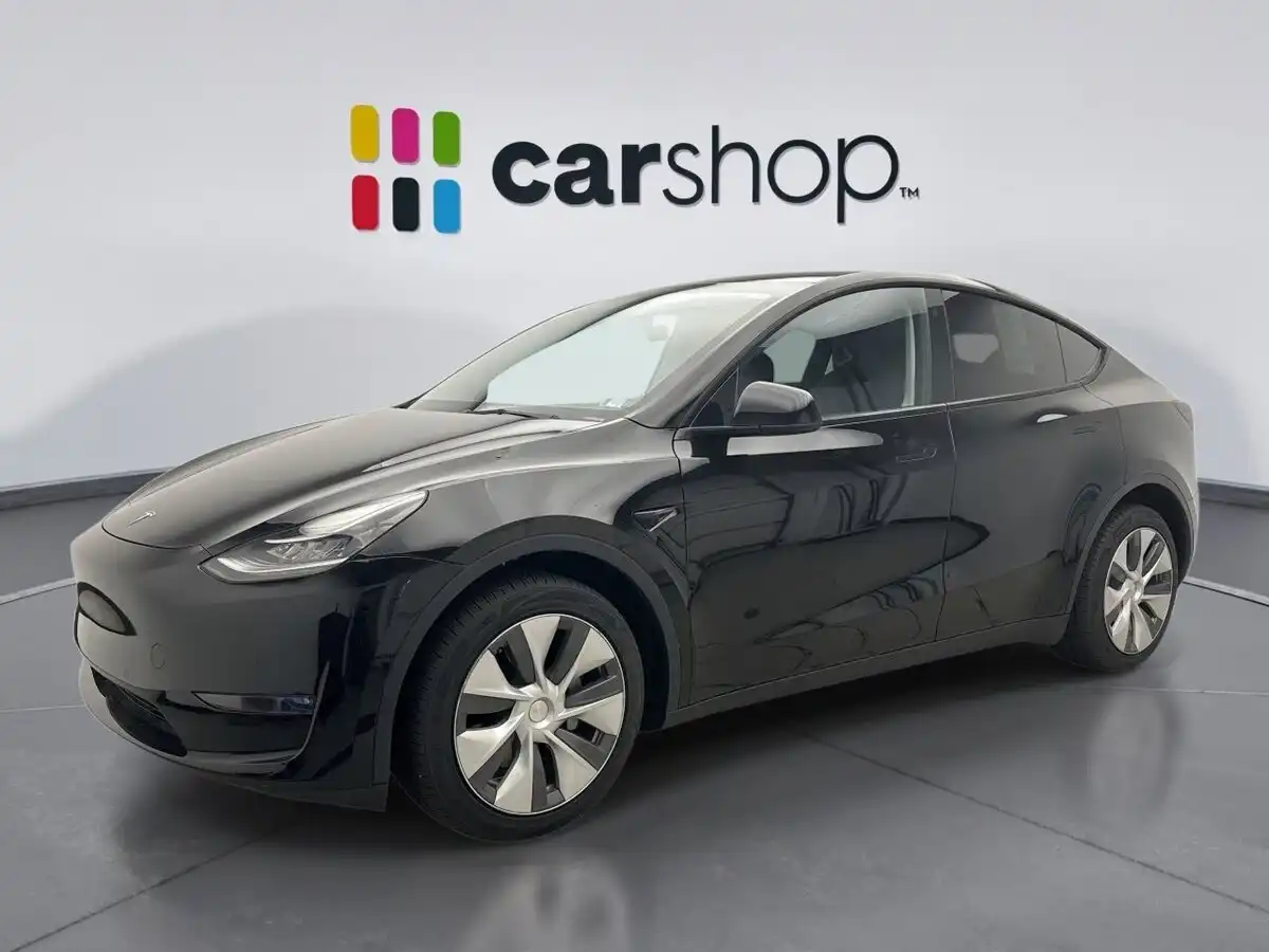 2023 Tesla Model Y Long Range Dual Motor All-Wheel Drive's photo