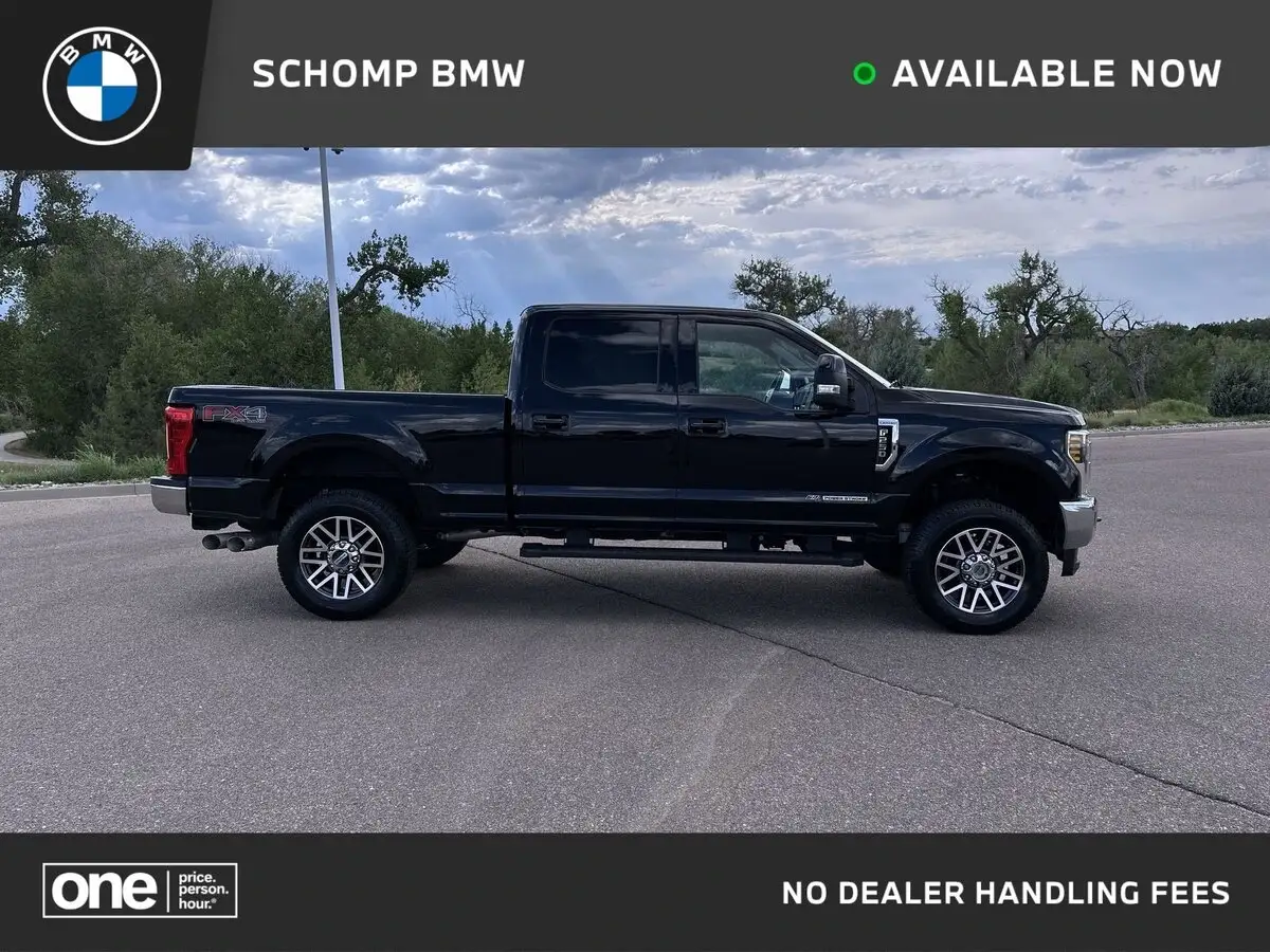 2018 Ford F-250 Lariat 4WD Crew Cab 6-3/4' Box photo 1