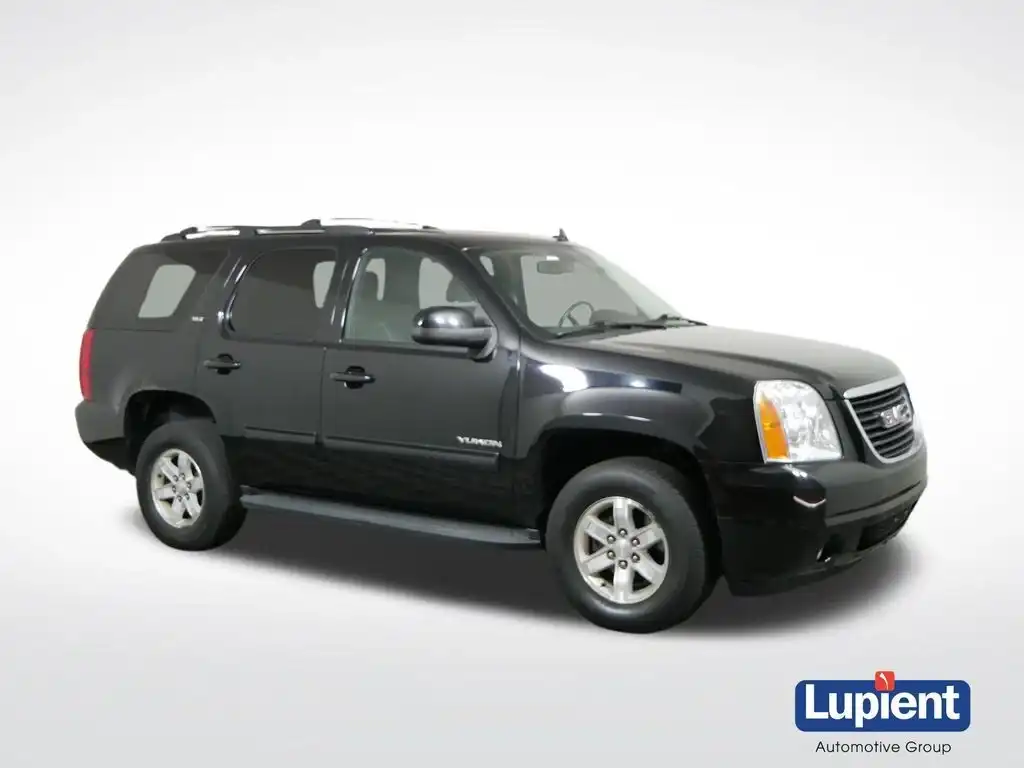 2013 GMC Yukon 4WD SLT's photo