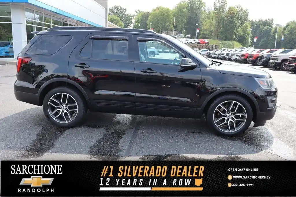 2016 Ford Explorer Sport 4WD's photo