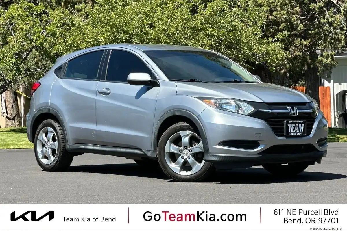2017 Honda HR-V LX CVT's photo