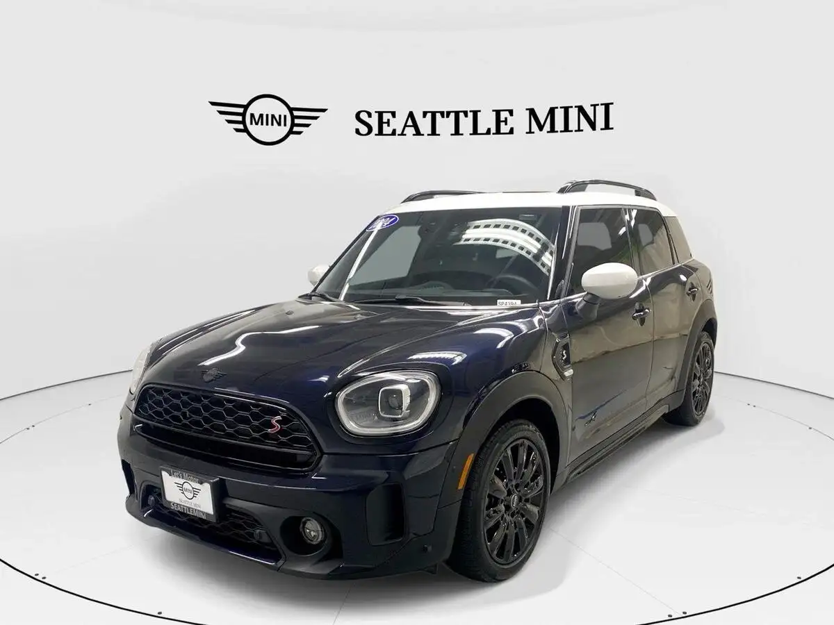 2024 MINI Countryman Cooper S ALL4's photo