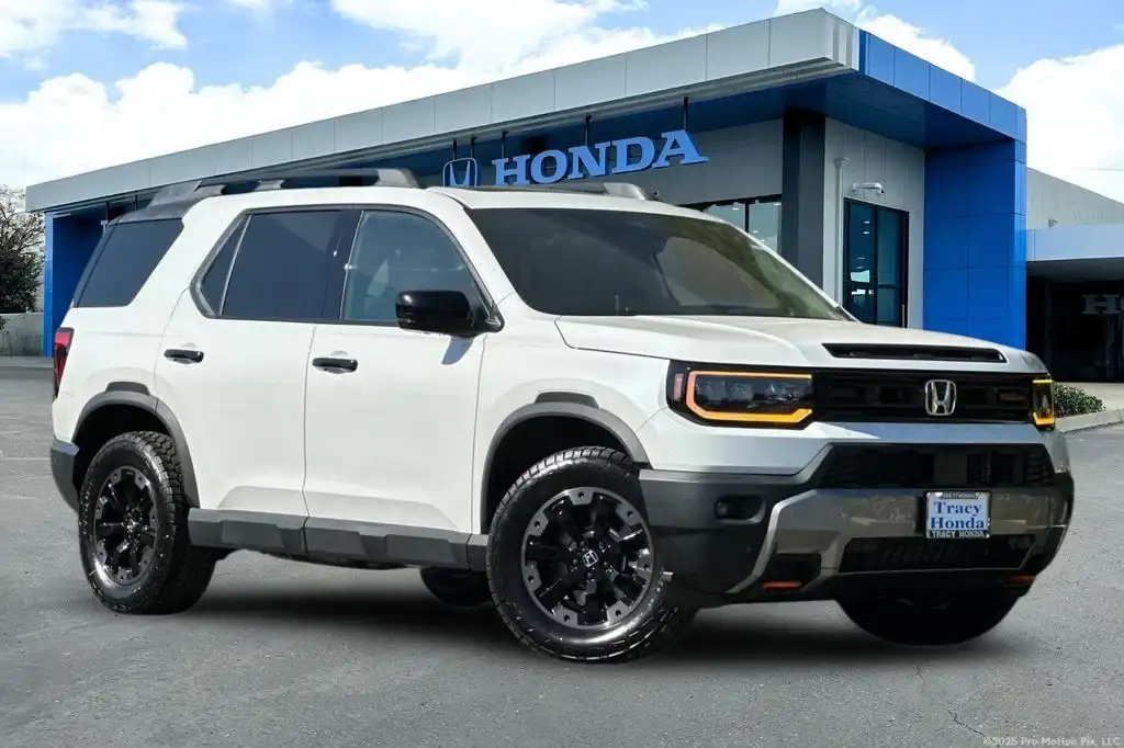2026 Honda Passport 3.5 TrailSport Elite 4WD Auto's photo
