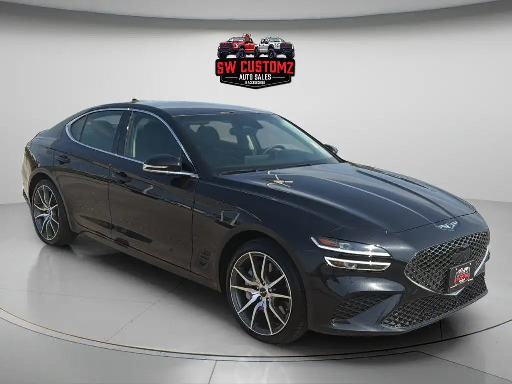 2026 Genesis G70 2.5T Standard's photo