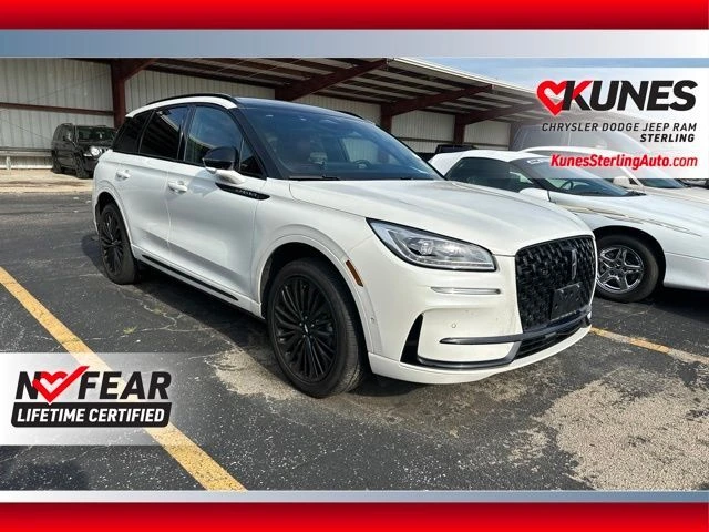 2023 Lincoln Corsair Reserve AWD's photo
