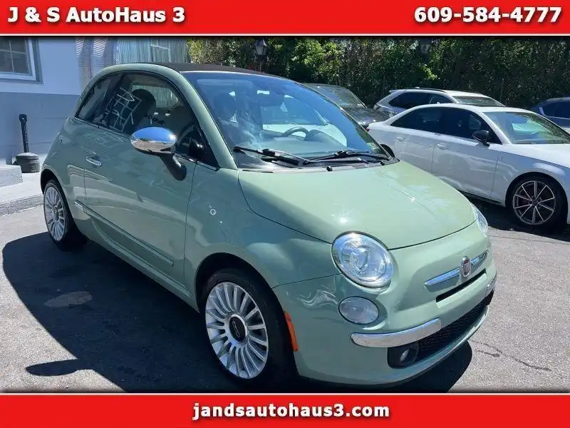 2017 FIAT 500c Lounge Cabrio's photo