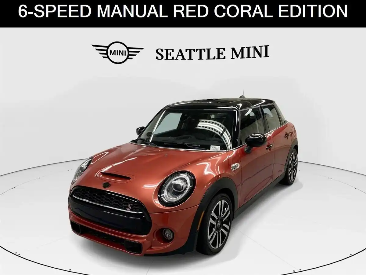 2021 MINI Hardtop Cooper S's photo