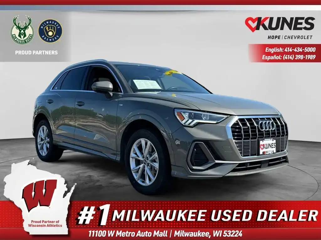 2024 Audi Q3 45 TFSI S Line Premium quattro's photo
