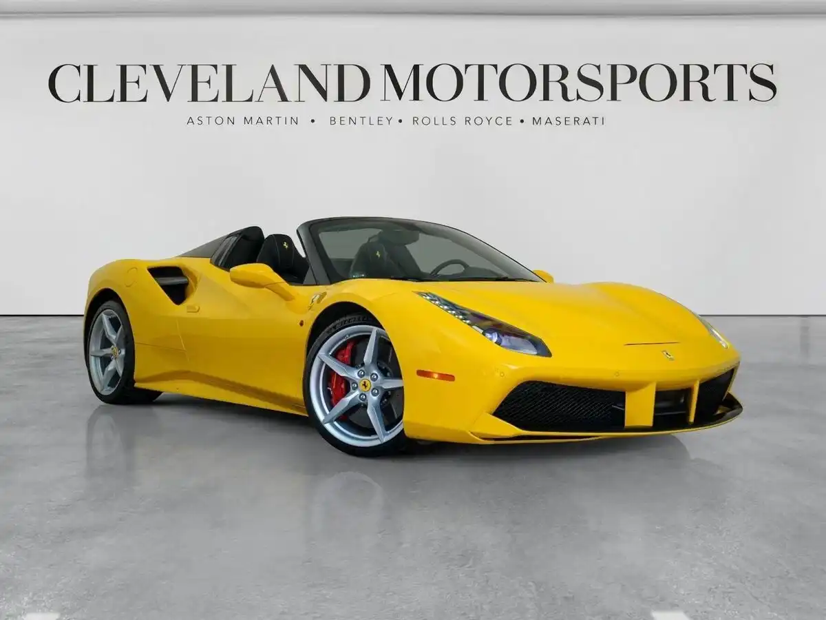 2018 Ferrari 488 Base's photo