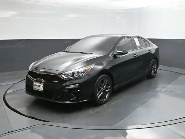 2021 Kia Forte GT-Line Auto's photo