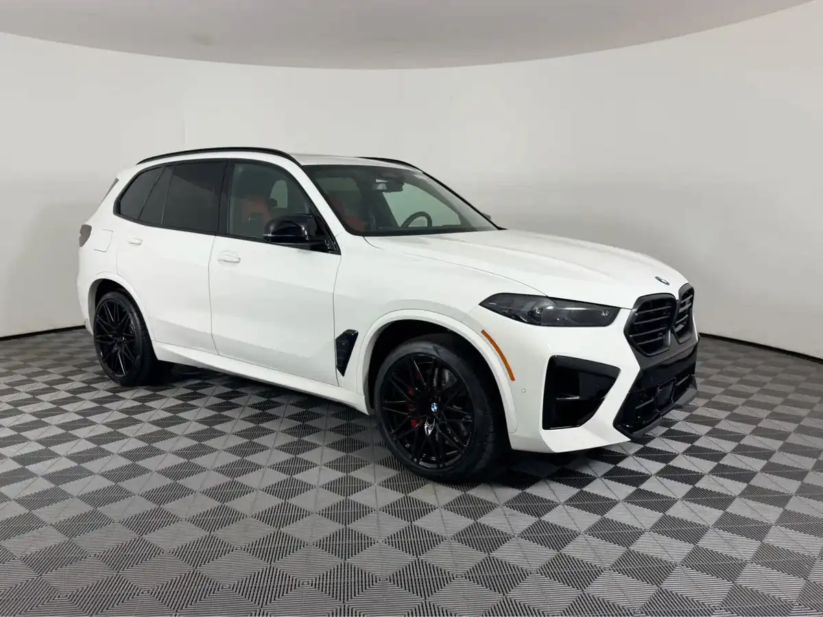 2026 BMW X5 M Competition xDrive's photo