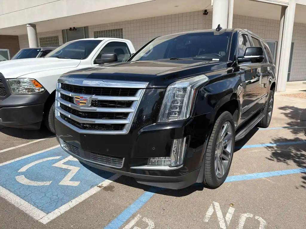 2019 Cadillac Escalade AWD Premium Luxury's photo
