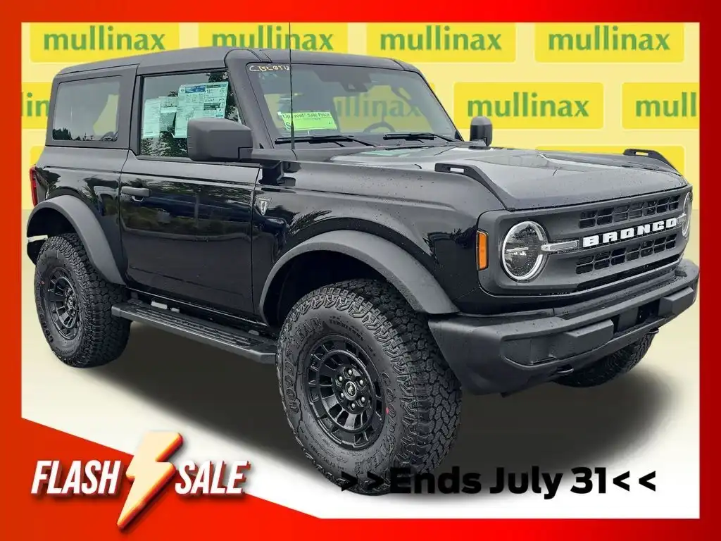 2026 Ford Bronco Base 4x4's photo