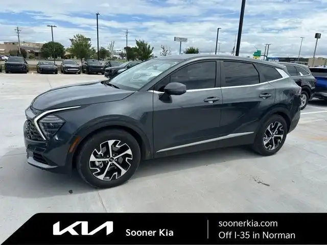2024 Kia Sportage 2.5 EX AT's photo