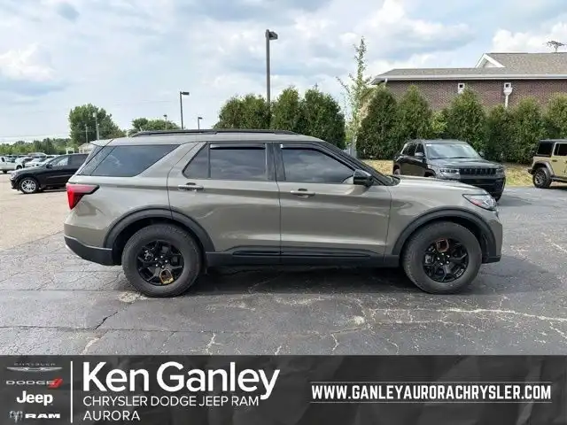 2026 Ford Explorer Tremor 4WD's photo