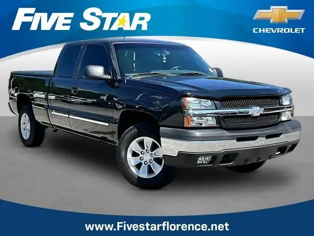 2003 Chevrolet Silverado 1500 LS 4WD Extended Cab SWB's photo
