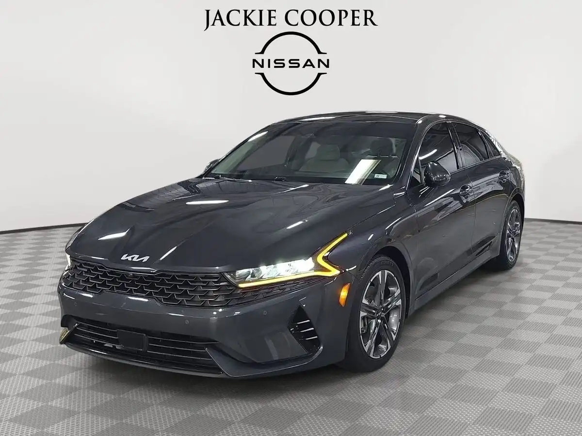 2022 Kia Optima EX FWD's photo