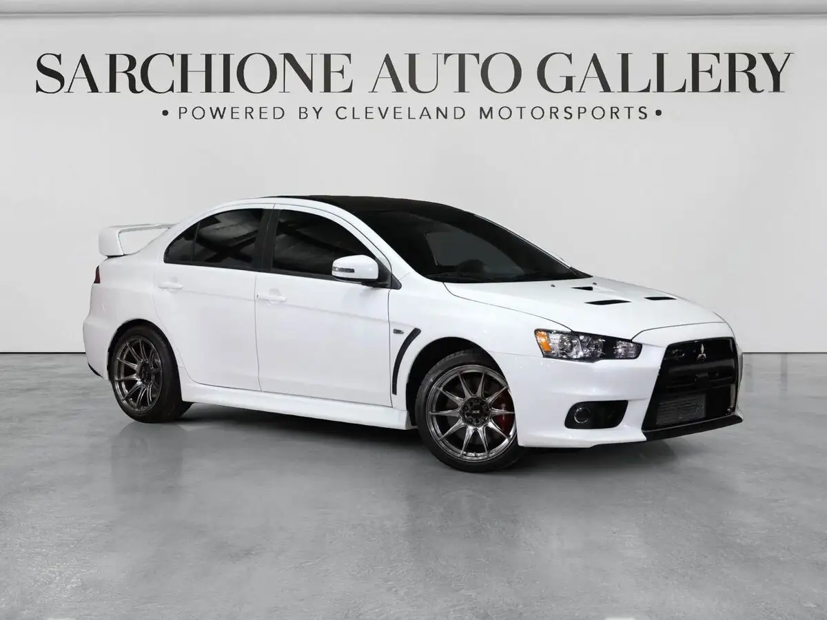 2015 Mitsubishi Lancer Evolution FE photo 1