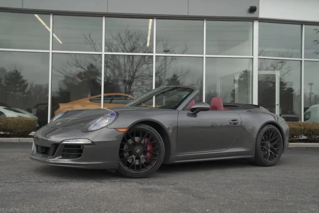 2016 Porsche 911 Carrera S Cabriolet's photo