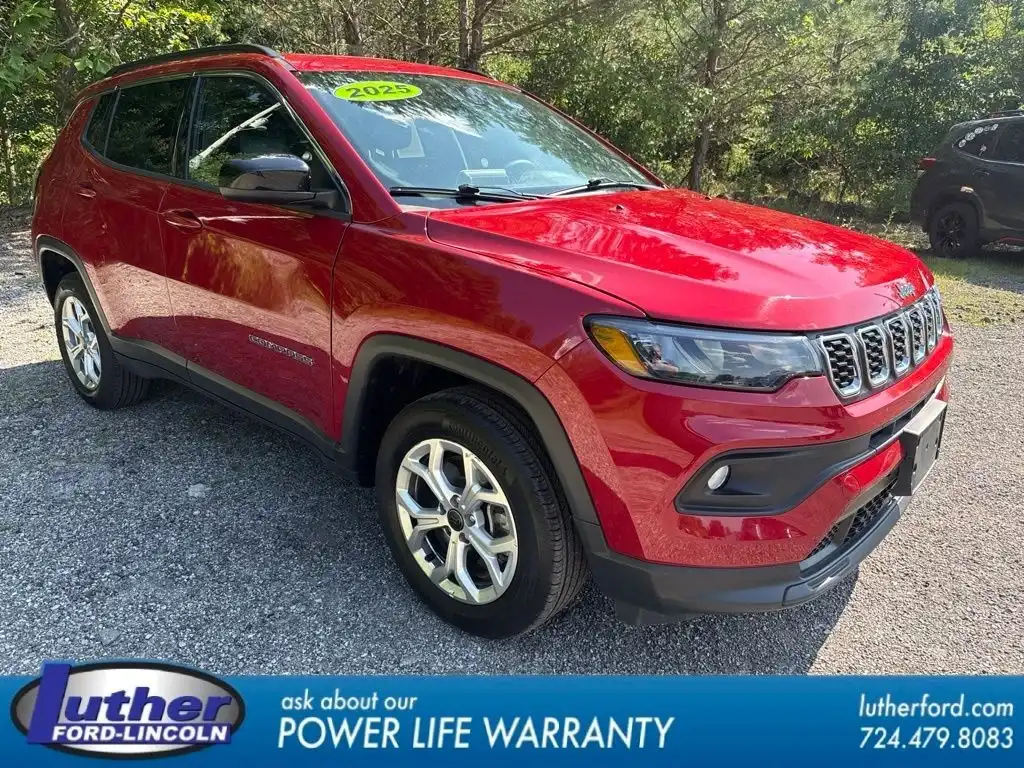 2025 Jeep Compass Latitude 4X4's photo