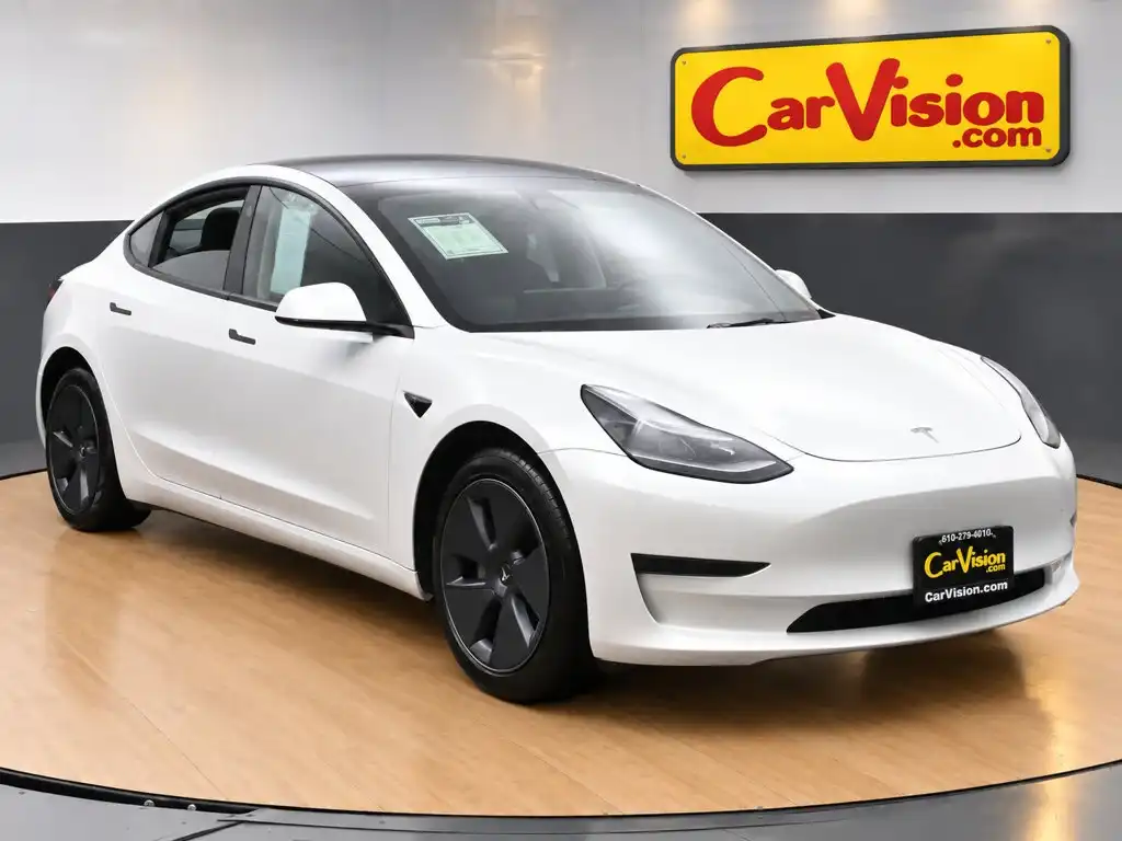 2023 Tesla Model 3 Base's photo