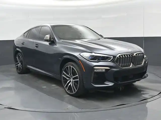 2021 BMW X6 M50i's photo