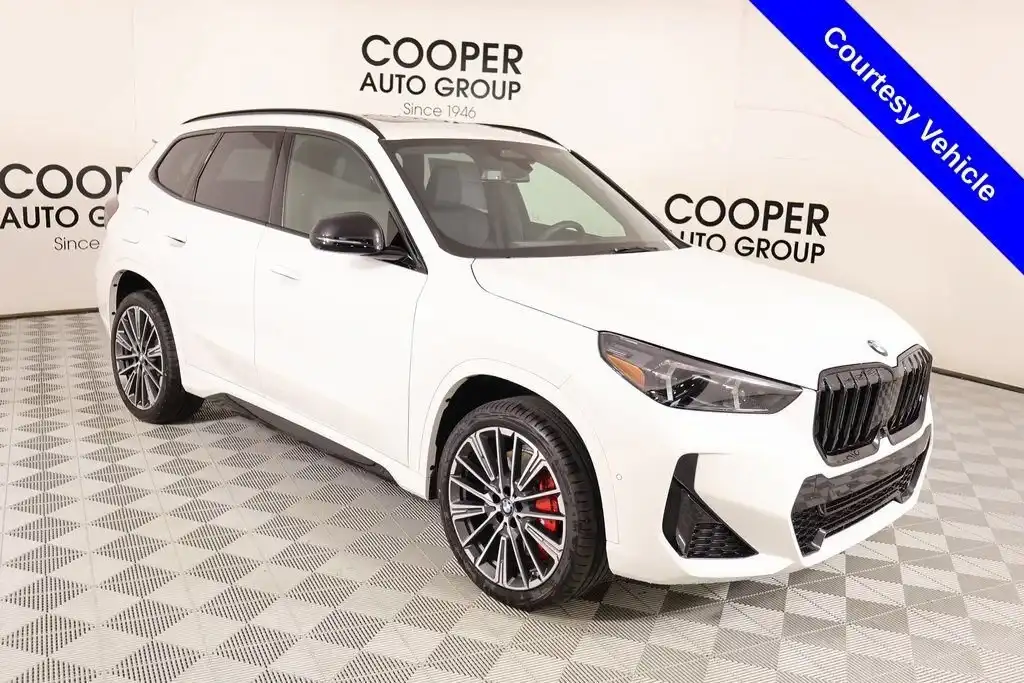 2026 BMW X1 xDrive28i's photo
