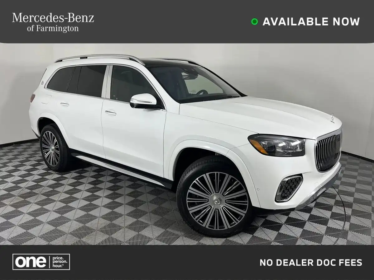 2026 Mercedes-Benz GLS Maybach GLS 600's photo