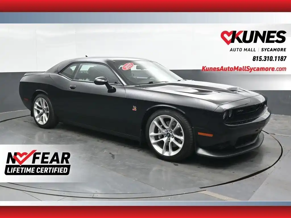 2022 Dodge Challenger R/T Scat Pack's photo