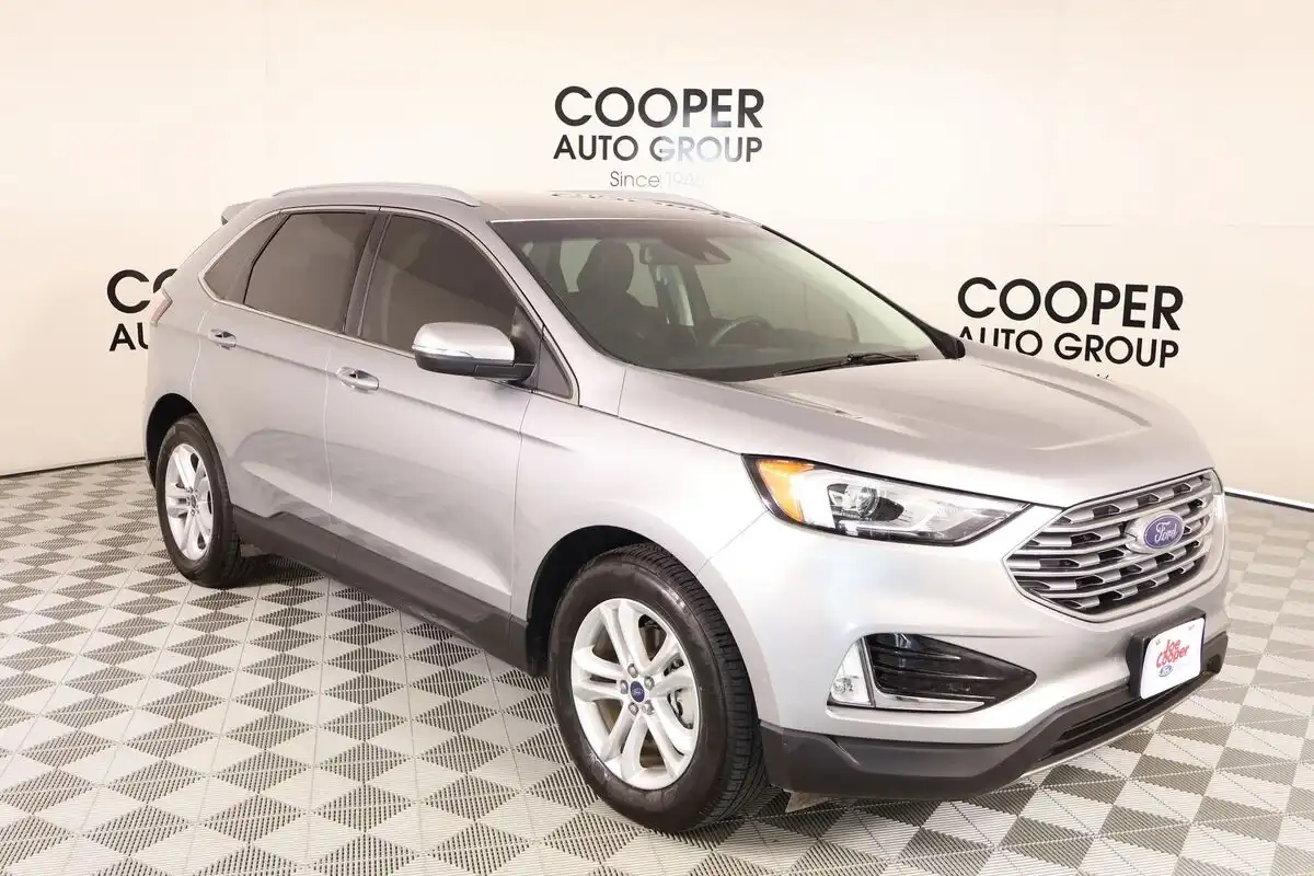 2020 Ford Edge SEL's photo