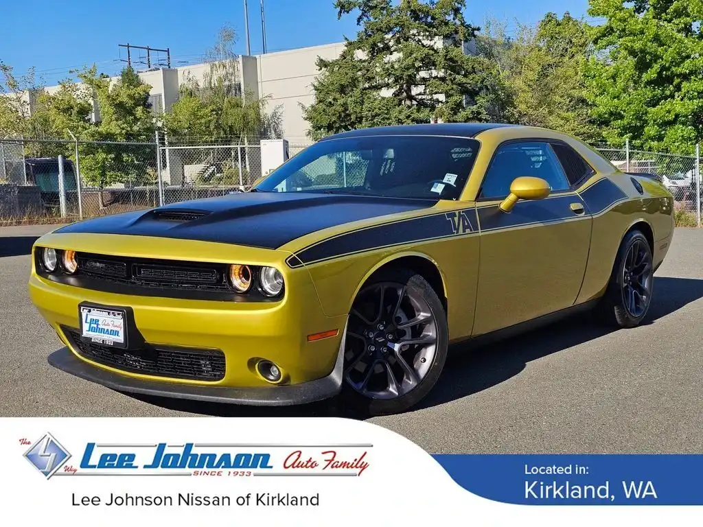 2021 Dodge Challenger R/T's photo