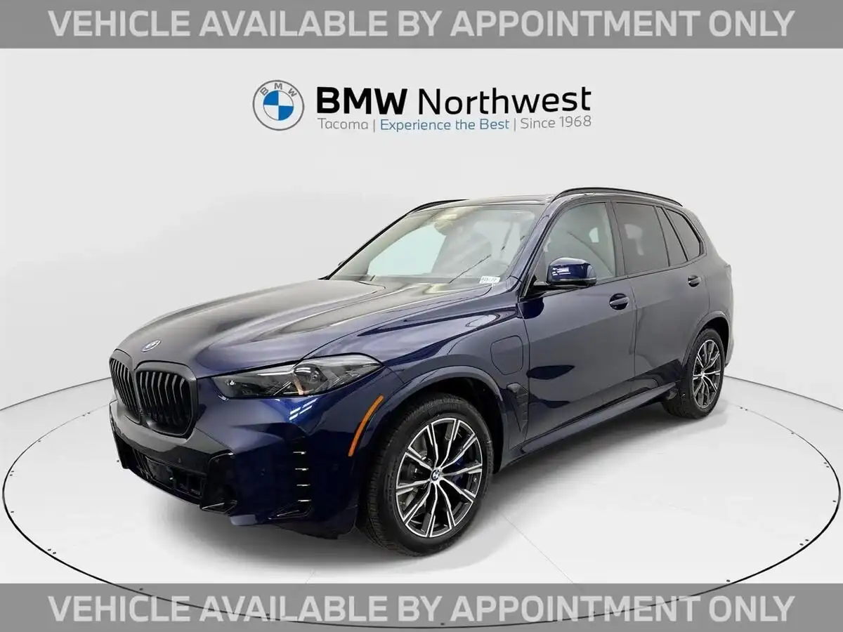 2026 BMW X5 xDrive50e's photo