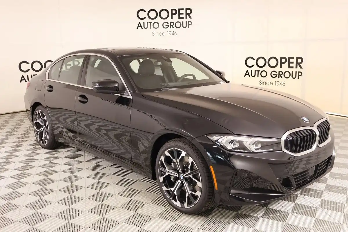 2026 BMW 3 Series 330i xDrive Sedan's photo