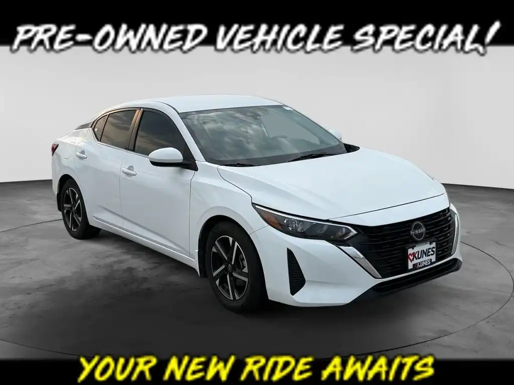 2025 Nissan Sentra SV CVT's photo